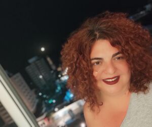 Mercedes cano
