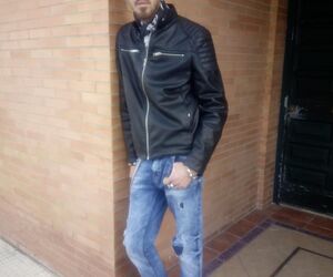 Josee1990