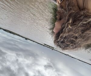 Mari Angeles