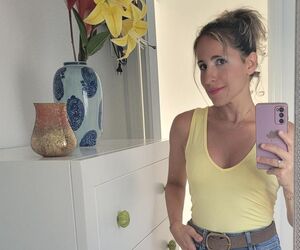 laura