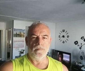 Manuel