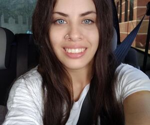 Andrea Salinas