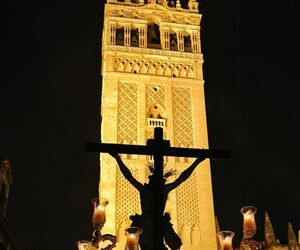 María