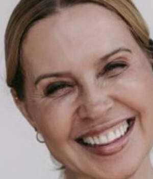 María