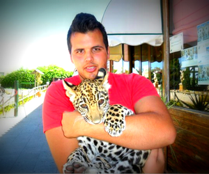 Raul Yedra Tol
