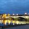 Quedada por Triana, comer algo.