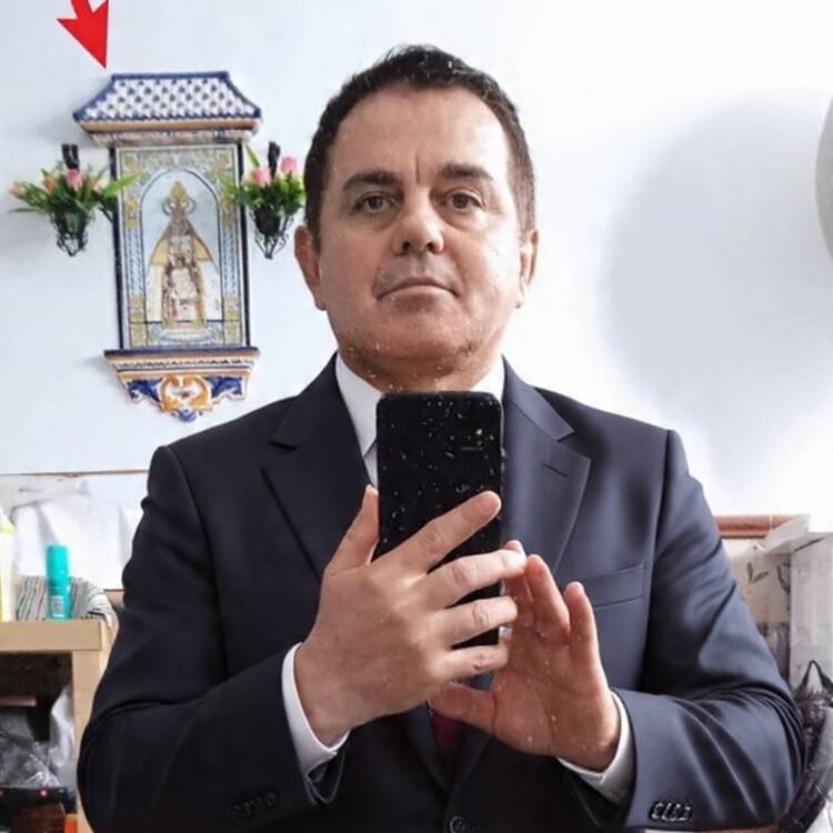 Foto de perfil de Roberto Luna Caro
