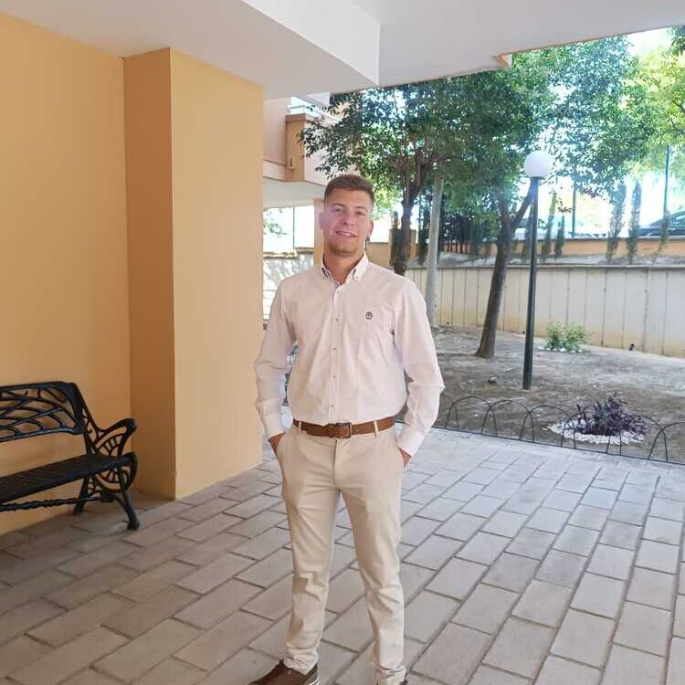 Foto de perfil de Adriano