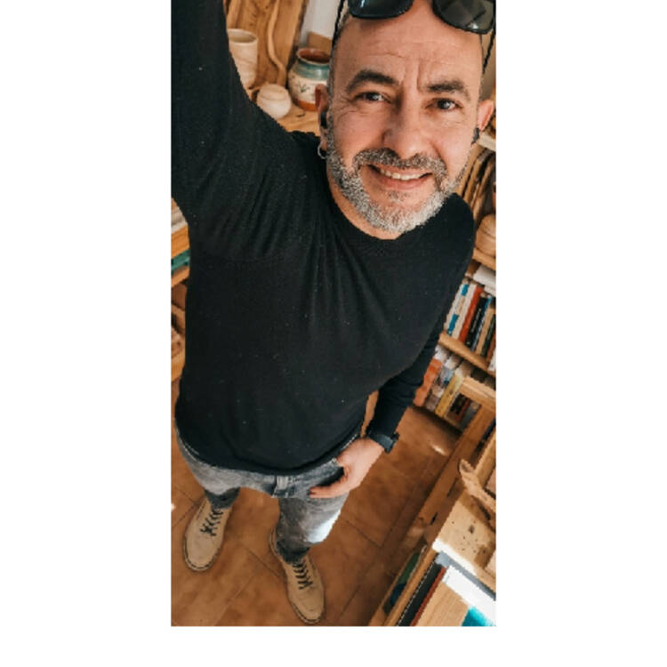 Foto de perfil de J Iván