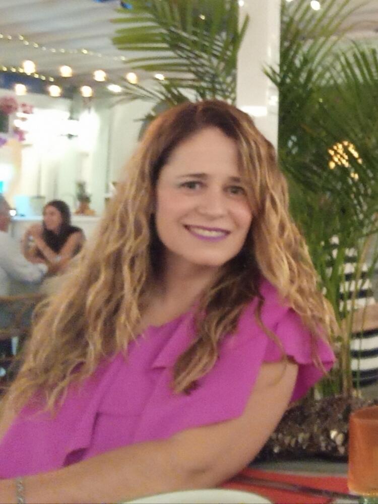 Foto de perfil de Laura